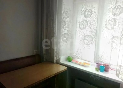 Продается 4-комн. квартира, 60,9 м²