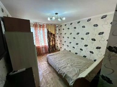 Приморский край, Владивосток, р-н Ленинский, мкр. Третья рабочая, просп. Красного Знамени, 133/3