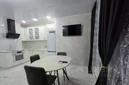 Сдается 3-комн. квартира, 65 м²