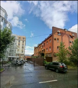 Продается 5-комн. квартира, 316,3 м²