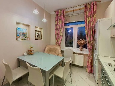 Продается 4-комн. квартира, 75 м²