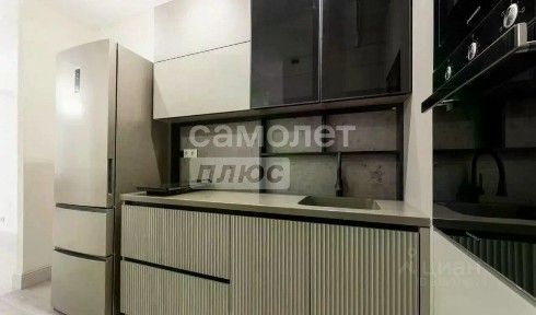 Продается 2-комн. квартира, 76 м²