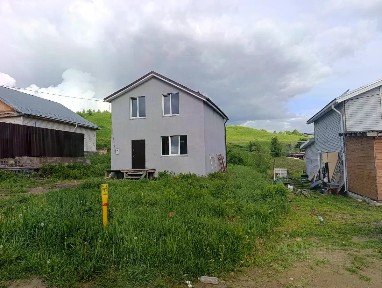 Продается 2-этажный дом, 100 м²