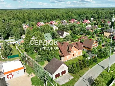Продается 2-этажный коттедж, 404 м²