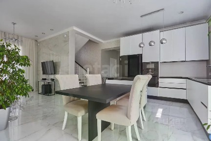 Продается 2-этажный дом, 123 м²