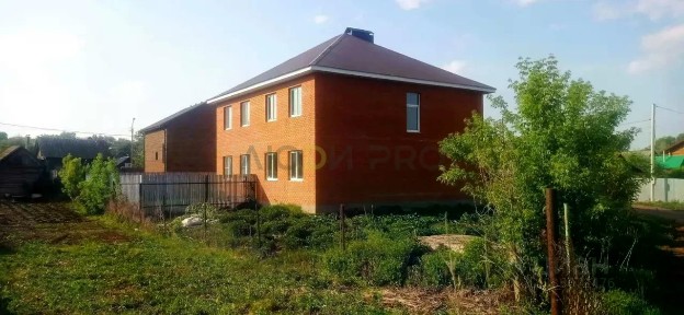 Продается 2-этажный таунхаус, 116 м²