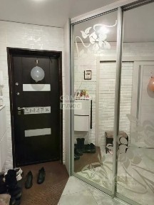 Омская область, Омск, Центральный, мкр. Загородный, 7