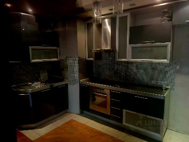 Сдается 4-комн. квартира, 79 м²