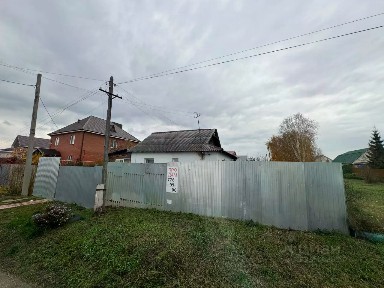 Продается 2/3 часть 1-этажного дома, 63,7 м²