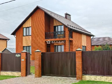 Продается 2-этажный дом, 146 м²