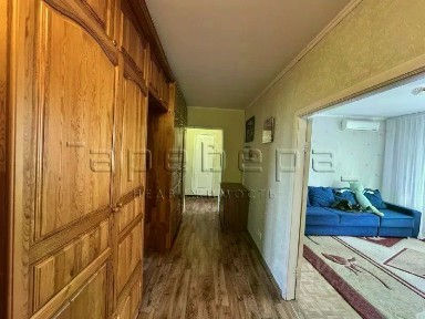 Продается 4-комн. квартира, 80,5 м²