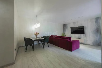 Продается 3-комн. квартира, 88,9 м²