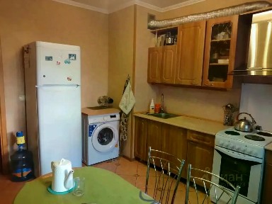 Сдается 2-комн. квартира, 72 м²