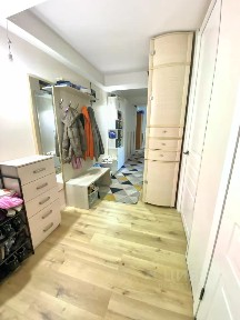 Продается 4-комн. квартира, 73,4 м²