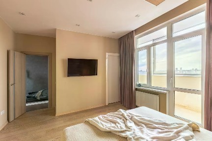 Продается 4-комн. квартира, 95,1 м²