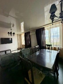 Продается 3-комн. квартира, 94 м²