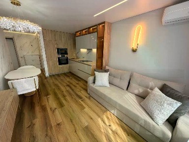 Продается 2-комн. квартира, 42 м²