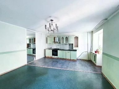 Продается 4-комн. квартира, 114,74 м²