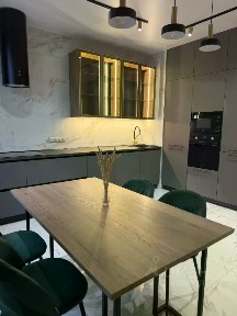 Продается 3-комн. квартира, 128,4 м²