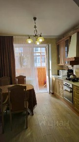 Продается 2-комн. квартира, 76,7 м²