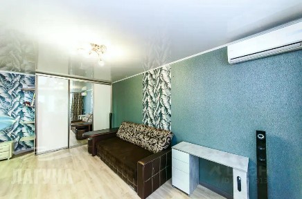 Продается 2-комн. квартира, 53,7 м²