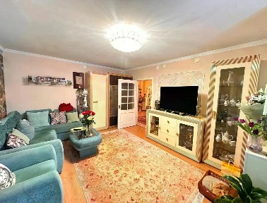 Продается 3-этажный таунхаус, 135 м²