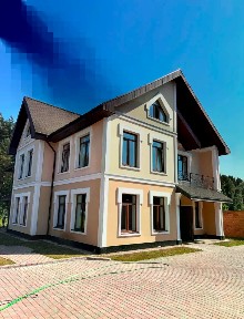 Продается 3-этажный коттедж, 480 м²