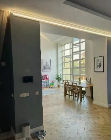 Продается 3-этажный таунхаус, 610 м²