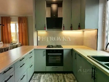 Продается 2-этажный коттедж, 165 м²