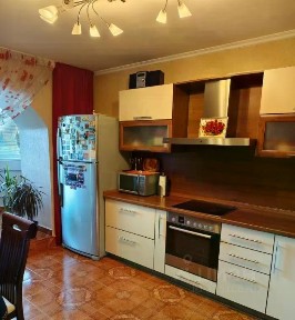 Продается 3-комн. квартира, 95,5 м²