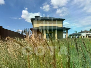 Продается 2-этажный дом, 135 м²