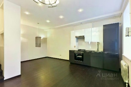 Сдается 3-этажный таунхаус, 120 м²