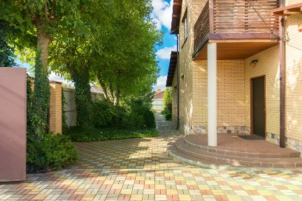 Продается 2-этажный дом, 229 м²