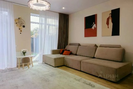Продается 2-этажный дом, 155 м²
