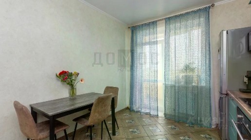Продается 2-комн. квартира, 60,7 м²