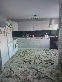 Продается 4-комн. квартира, 75,7 м²