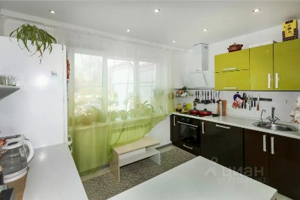 Продается 2-комн. квартира, 61,1 м²