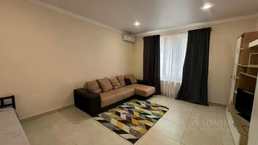 Продается 2-комн. квартира, 82,7 м²