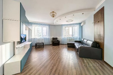 Продается 2-комн. квартира, 83,2 м²