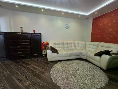 Продается 4-комн. квартира, 87,6 м²