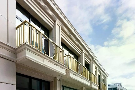 Продается 4-комн. квартира, 436 м²