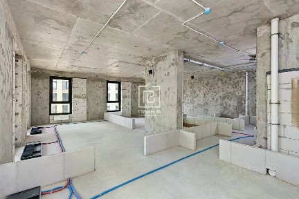 Продается 3-комн. квартира, 121,6 м²