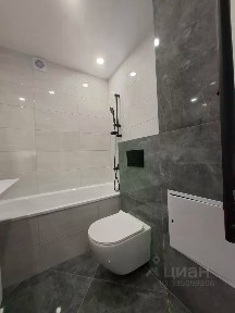 Продается 2-комн. квартира, 53,5 м²