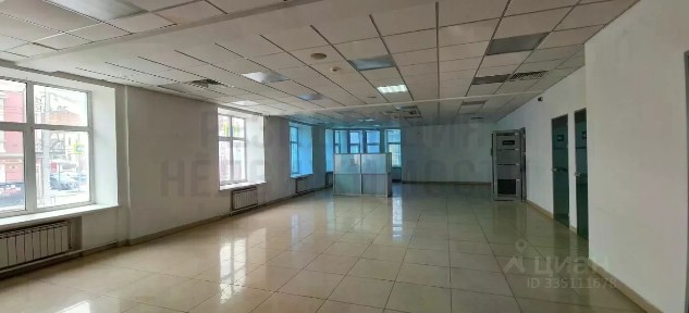 Продается помещение свободного назначения, 700 м²