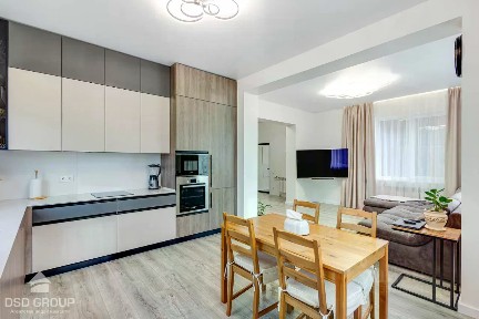 Продается 2-этажный дом, 194 м²