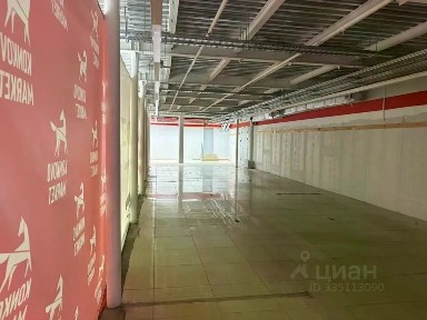Сдается торговая площадь, 370 м²