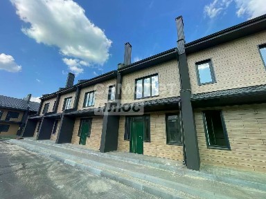 Продается 2-этажный таунхаус, 110 м²