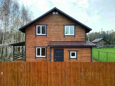 Продается 2-этажный дом, 140 м²