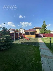 Сдается 2-этажный коттедж, 120 м²