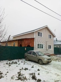 Продается 1/4 часть 2-этажного дома, 128 м²